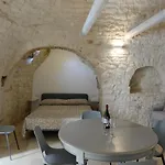 Trullo Vino & Nyaraló
