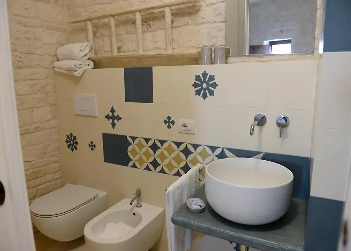 Trullo Vino & Casa de Férias